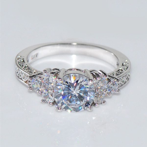 women's engagement ring - Image 3