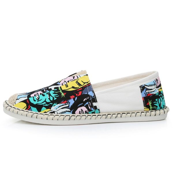 Embroidered shoes 016