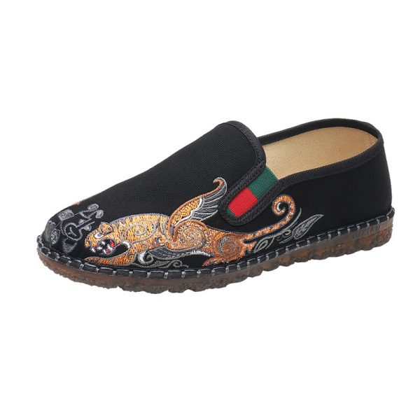 Embroidered shoes 036