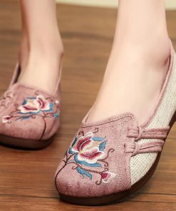 Embroidered shoes 023