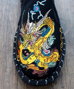 Embroidered shoes 022