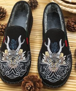 Embroidered shoes 053