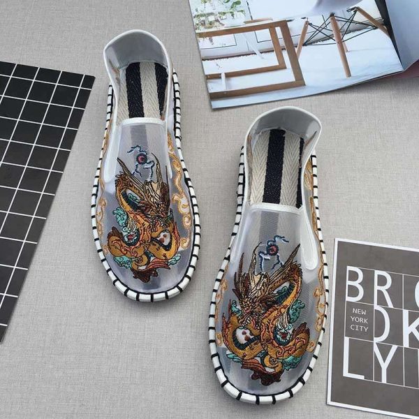Embroidered shoes 001